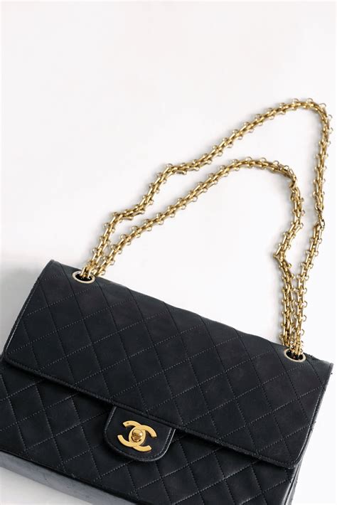 chanel vintage tas kopen|Vintage Chanel handbags.